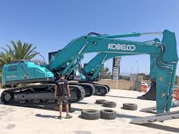 Alquiler de Retroexcavadora Oruga Kobelco 350 Cap 35 tons en Nuevo León, México